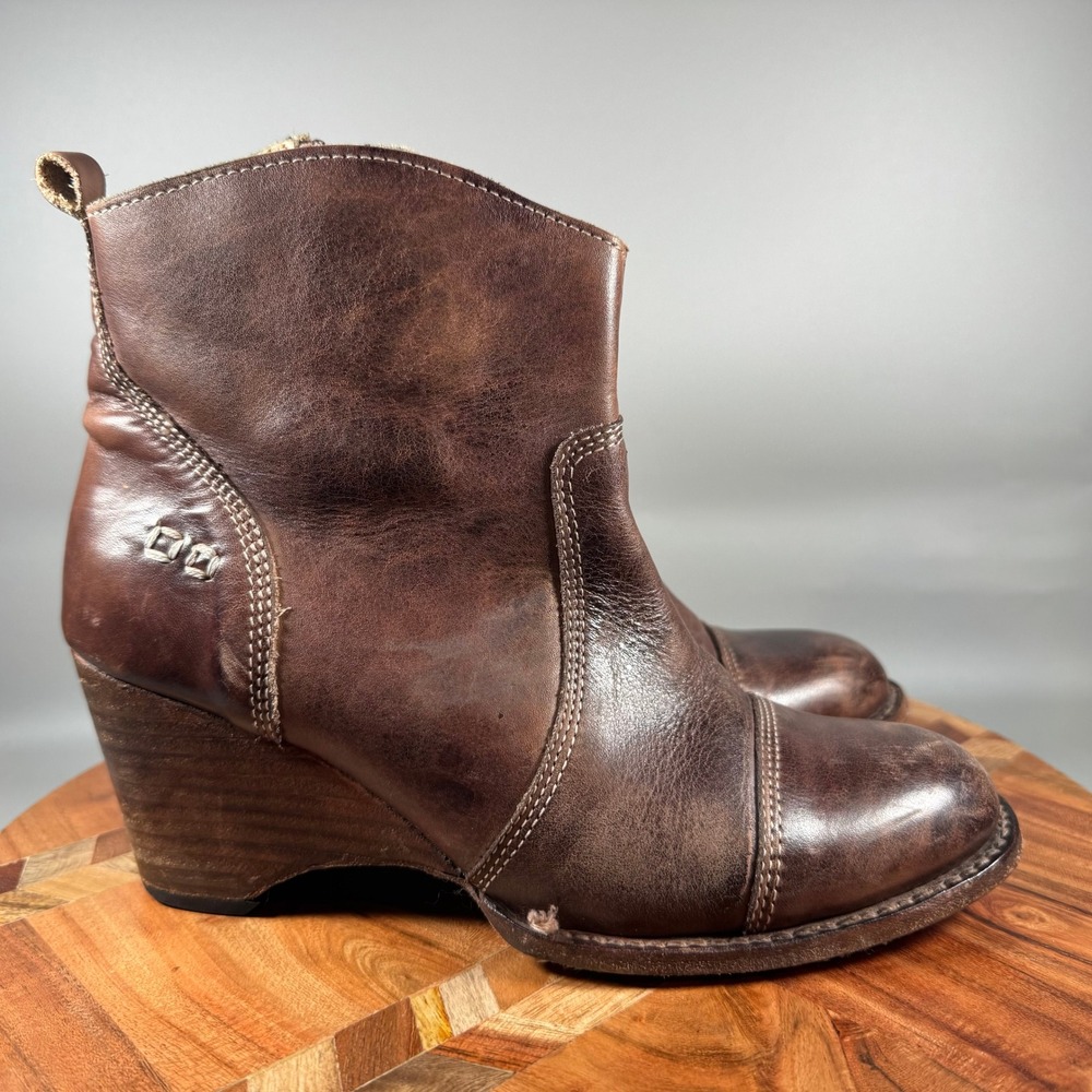 Bed Stu Lita Teak Rustic Leather Wedge Ankle Booties Womens 8.5 Cap Toe Zip